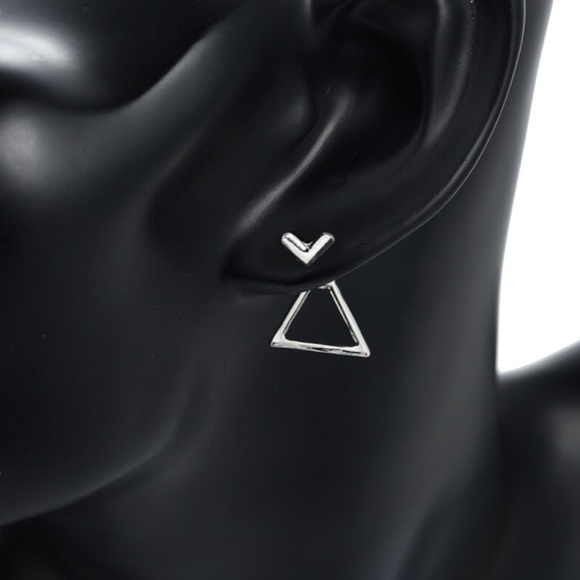 Dainty Geometric Peekaboo Earrings - Picture 4 of 11